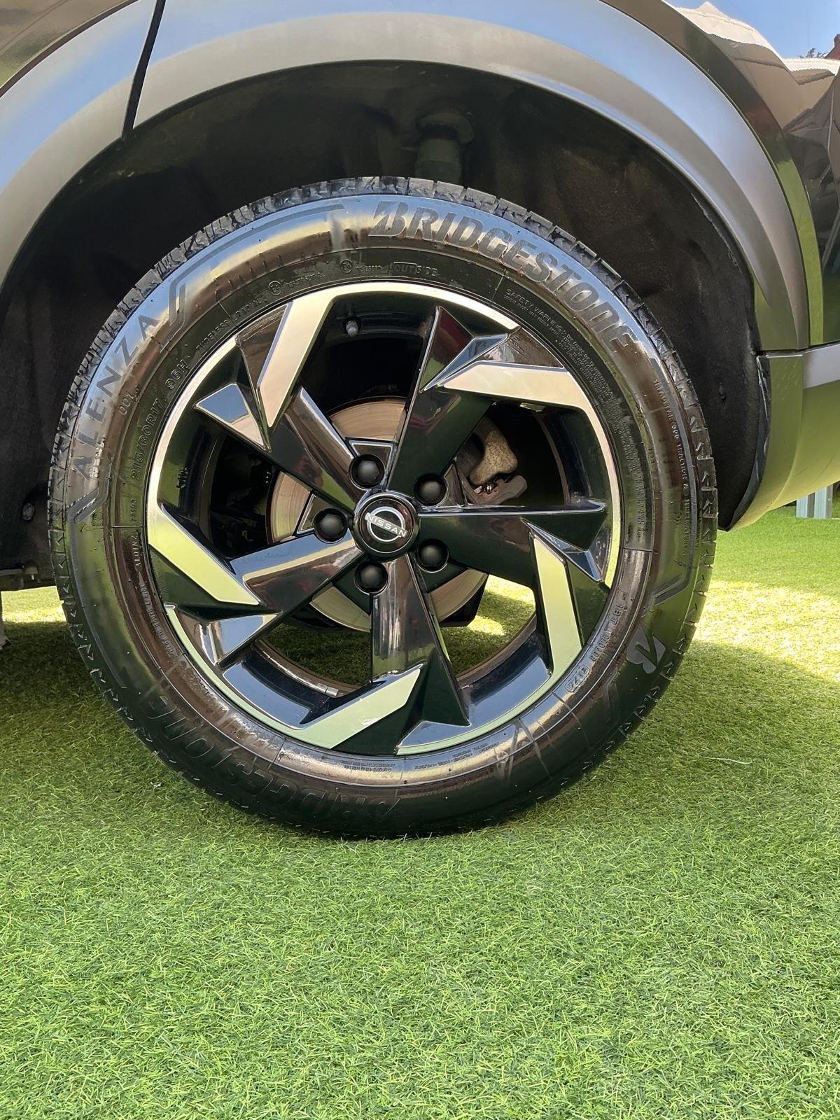 Nissan Juke 1.0 DIG-T 114 CV N-Connecta
