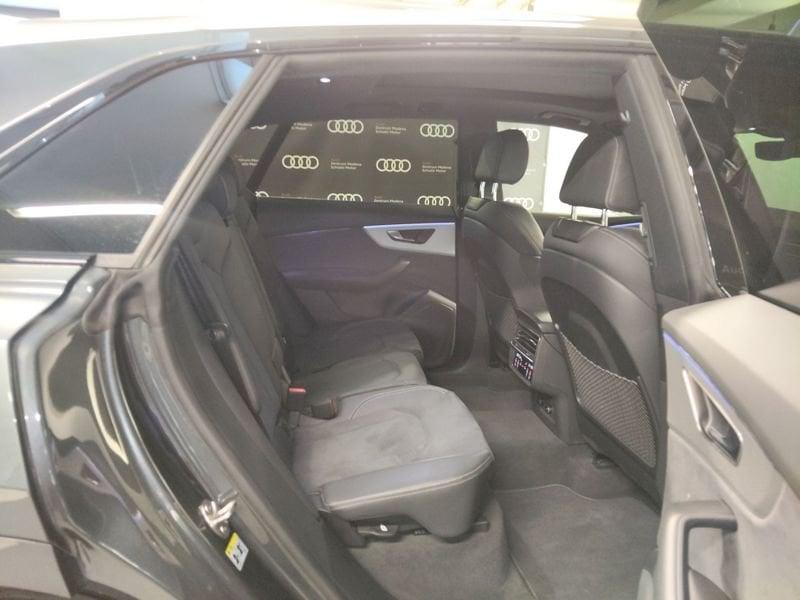 Audi Q8 Q8 3.0 tdi mhev S line edition quattro 286cv tiptronic