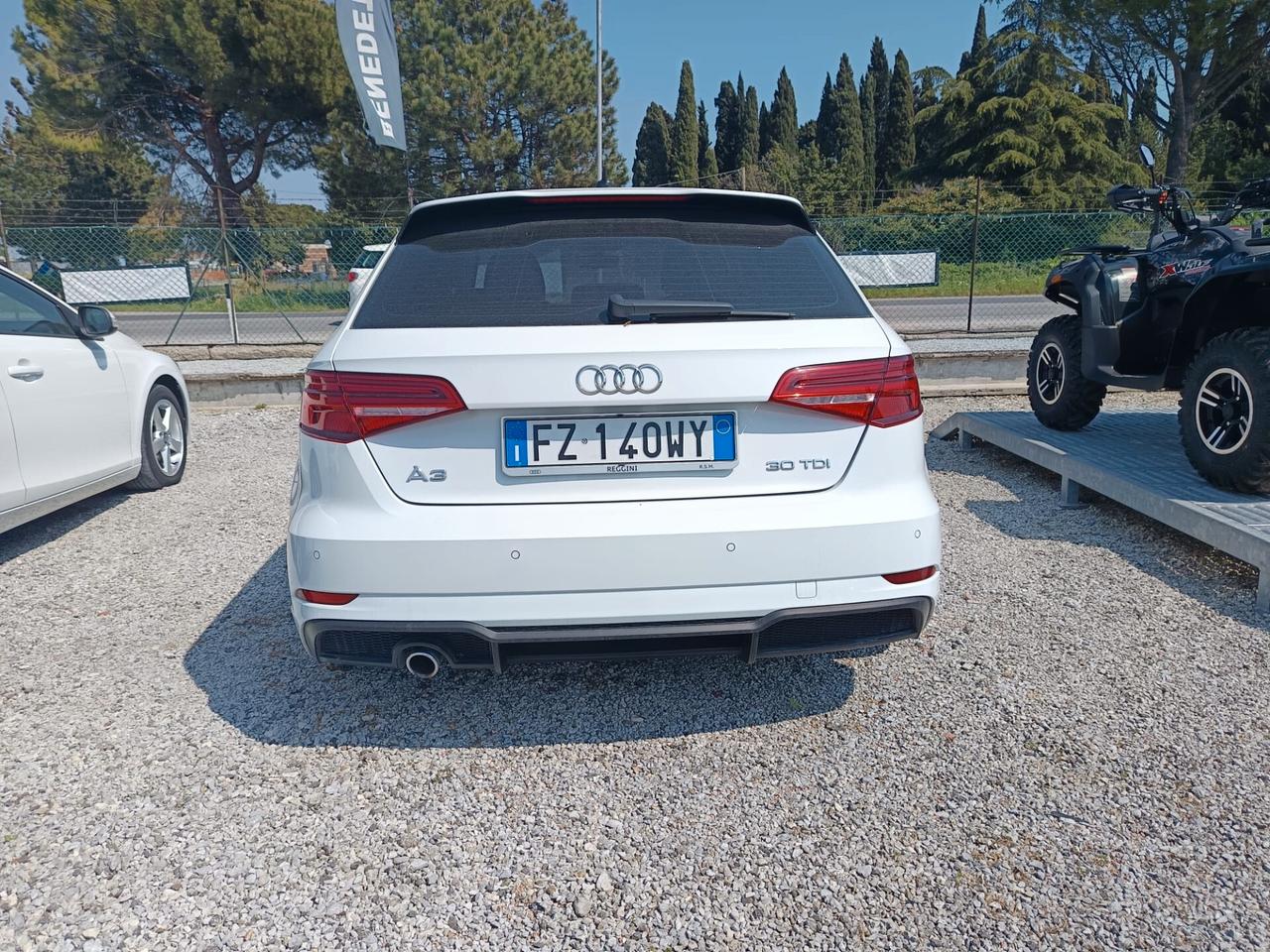 Audi A3 SPB 30 TDI S-LINE Tua a 284€/Mese