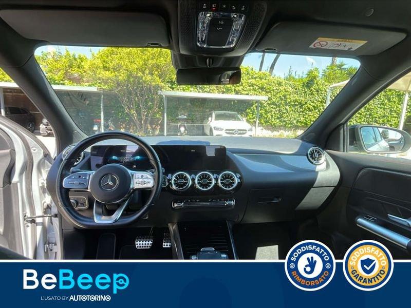 Mercedes-Benz GLA 200 D PREMIUM AUTO