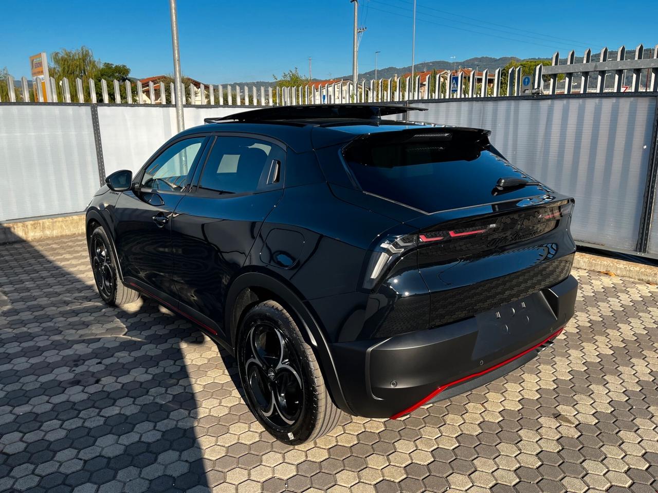 Alfa Romeo Junior Hybrid 145cv EDCT6 SPECIALE