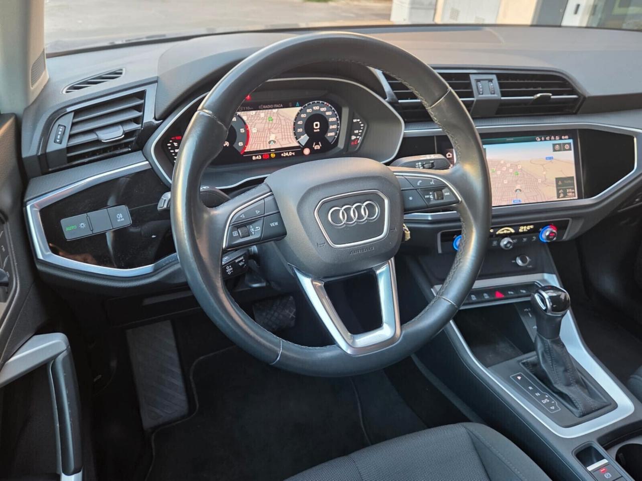 Audi Q3 35 TDI S tronic 150 cv Business