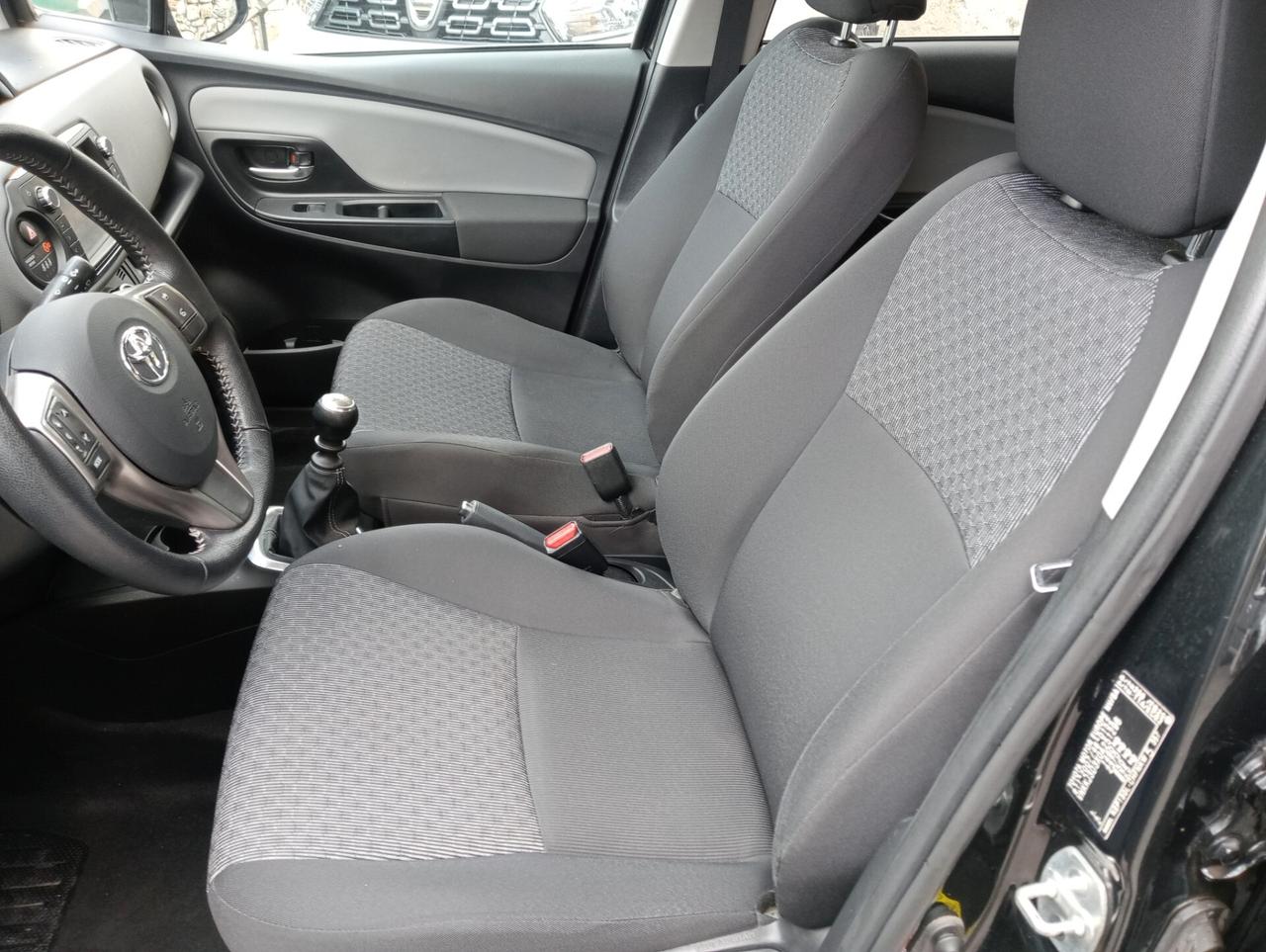 Toyota Yaris 1.0 5 porte Active