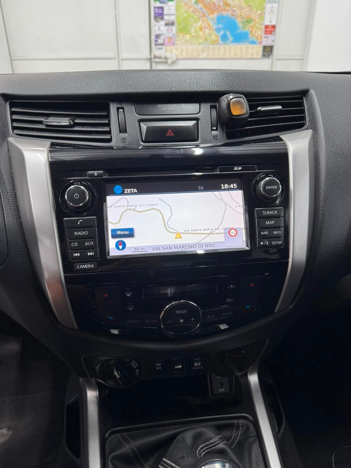 Nissan Navara 2.3 dCi 4WD Double Cab N-Connecta