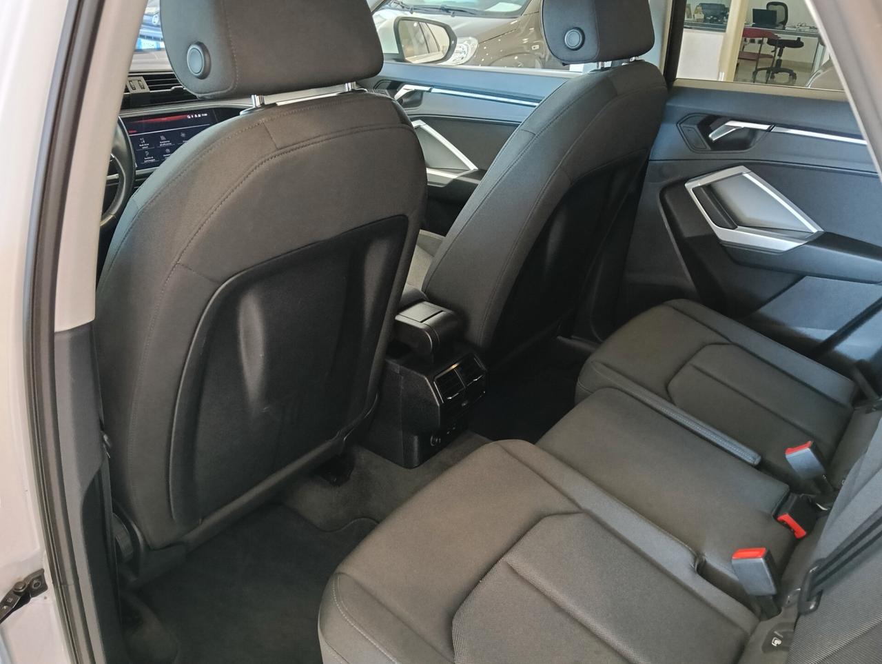 Audi Q3 SPB 35 TDI S tronic Business Plus