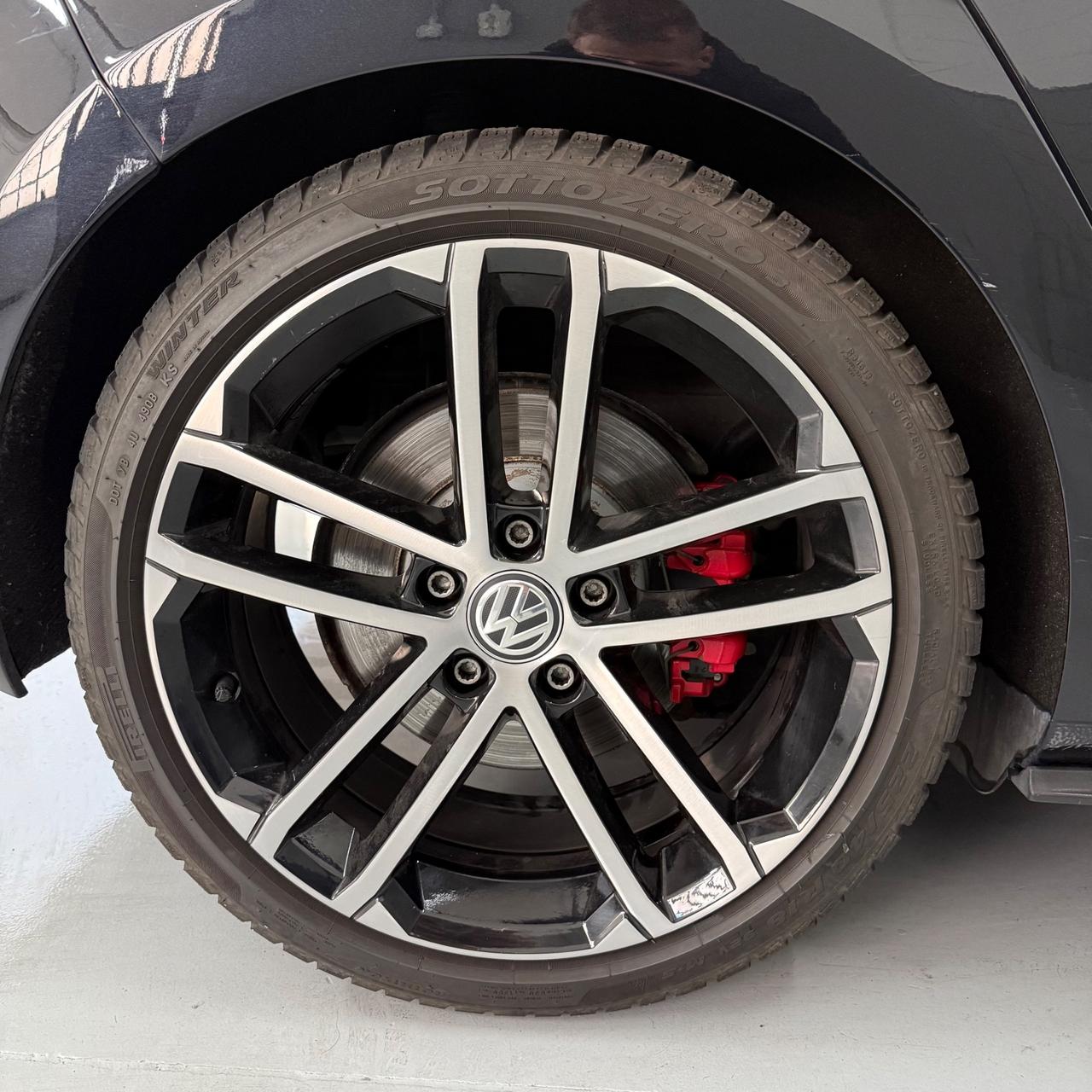 Volkswagen Golf GTD 2.0 TDI DSG