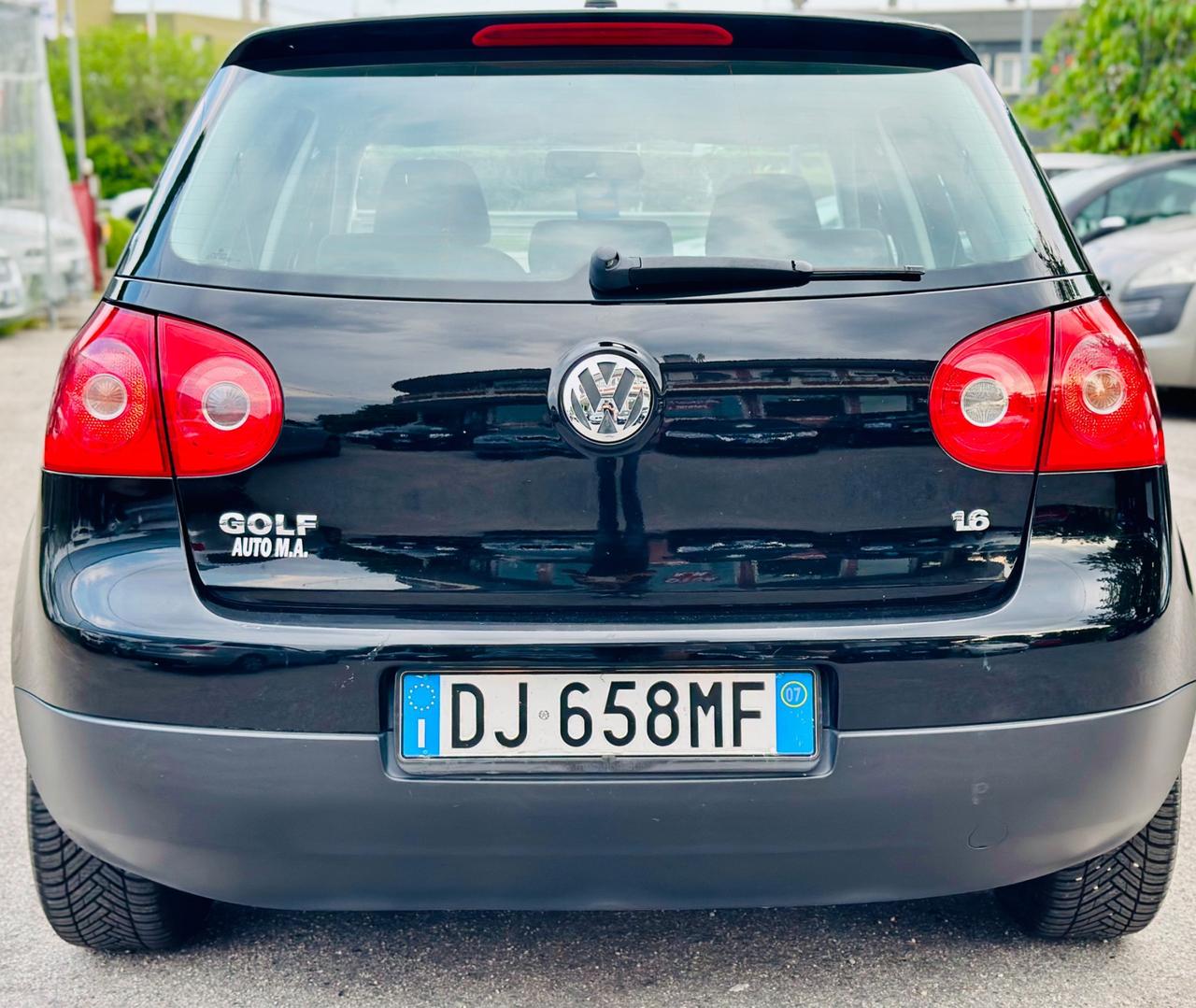 Volkswagen 5 2007 Golf 1.6 16V FSI 5p. OK NEOPATENTATI