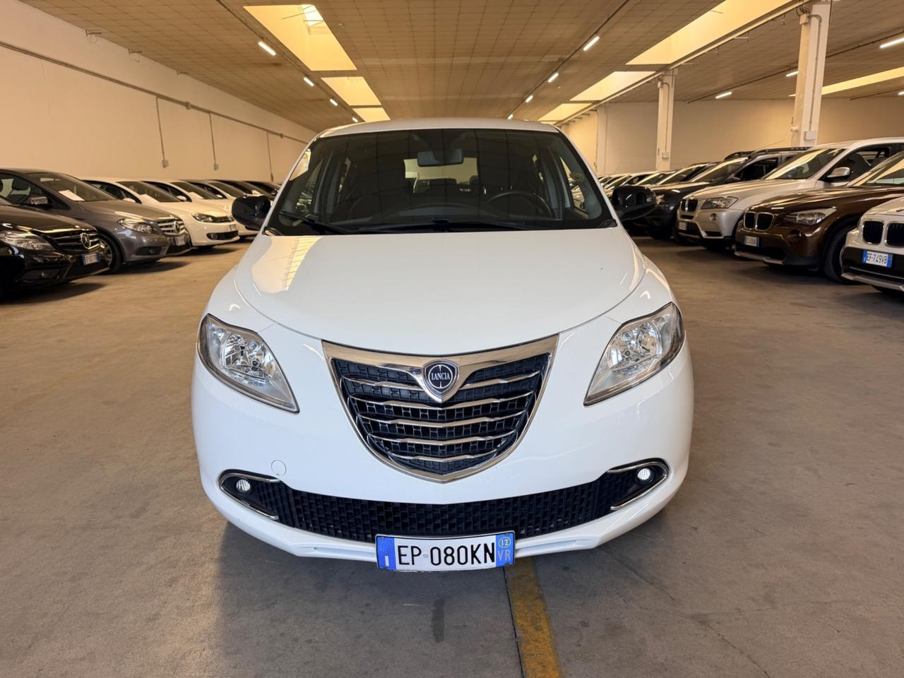 Lancia Ypsilon 1.2 69 CV 5 porte GPL Ecochic Gold