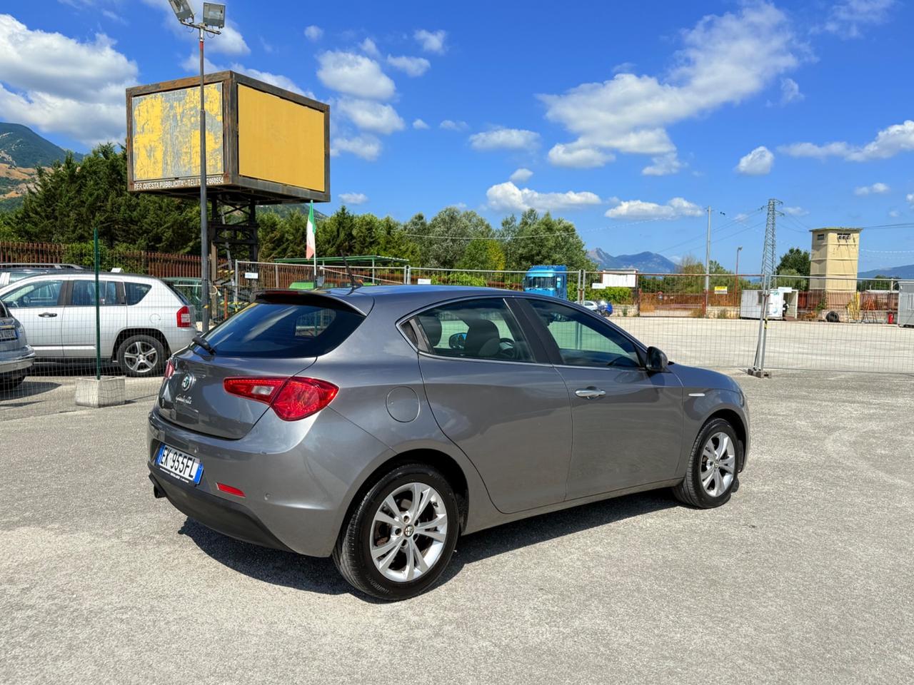 Alfa Romeo Giulietta 1.6 JTDm-2 105 CV Exclusive