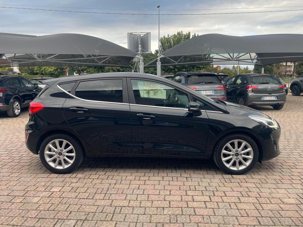 Ford Fiesta Automatica benzina 1.0