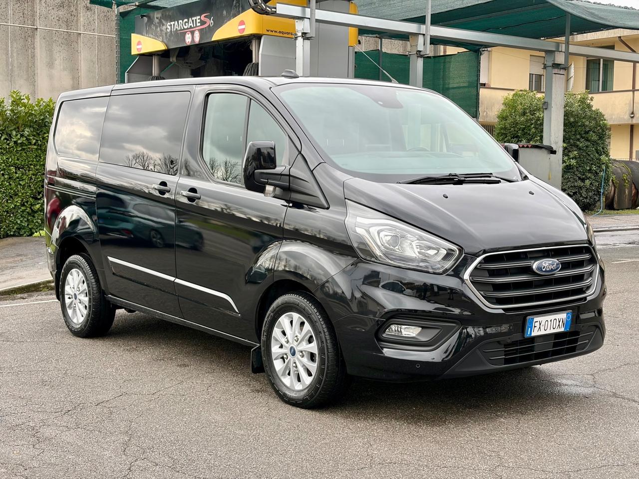 Ford Tourneo Custom 310 2.0 TDCi 130CV PC Titanium