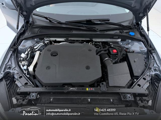 VOLVO V60 B4 (d) automatico Essential Thunder-pelle-ruotino