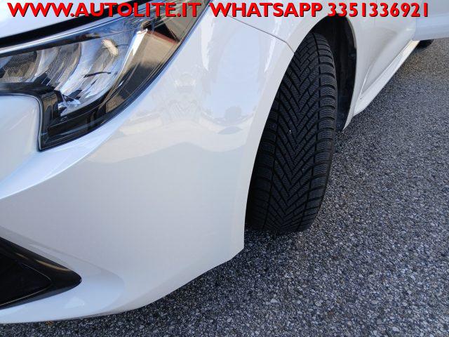 TOYOTA Corolla Touring Sports 1.8 Hybrid Business