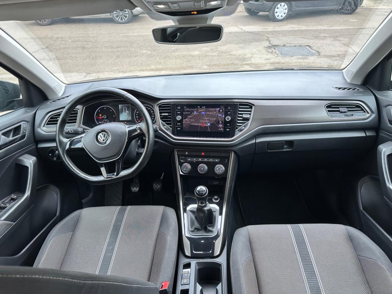 Volkswagen T-Roc 1.6 TDI -mod.2019 LED/NAVI