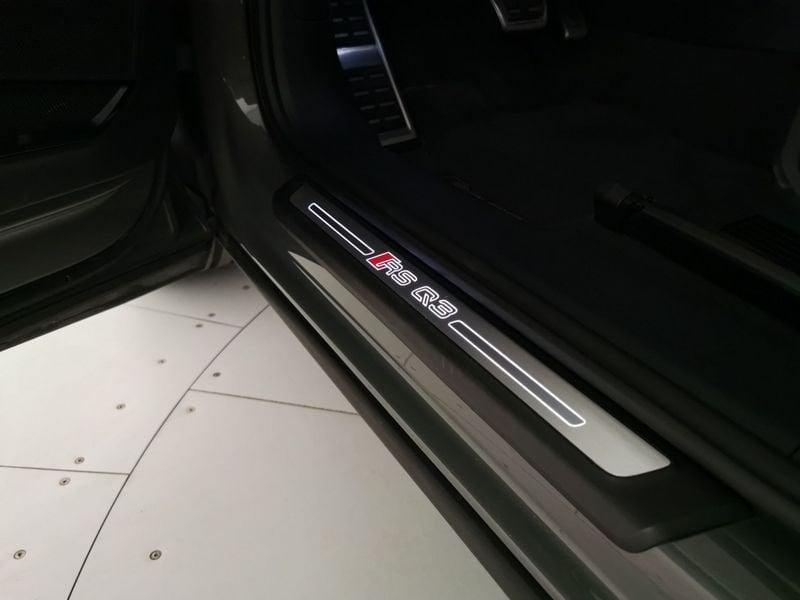 Audi Q3 RS 2.5 quattro s-tronic