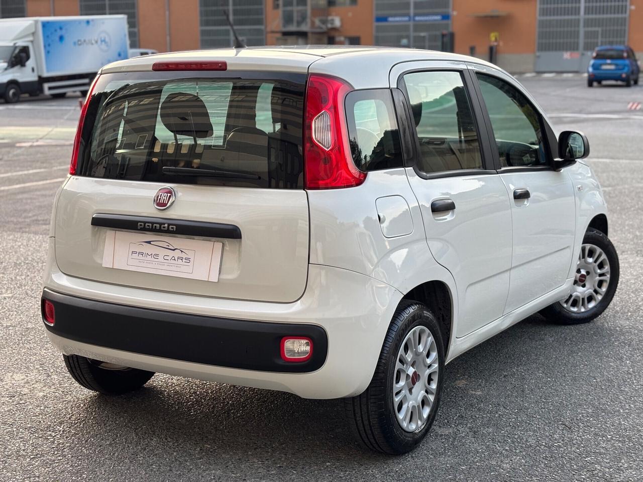 FIAT PANDA 1.2 benzina 5 POSTI EURO 6 NEOPATENTATI
