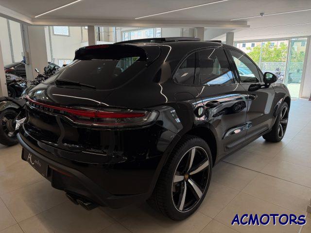 PORSCHE Macan 2.0