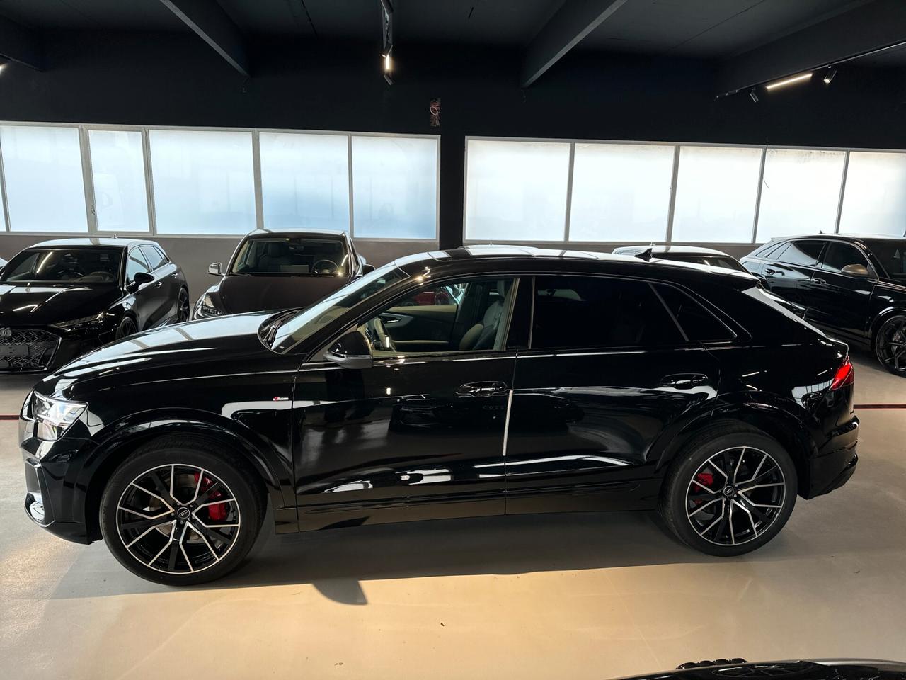 Audi Q8 SUV 50 TDI 286 CV quattro tiptronic S line edition