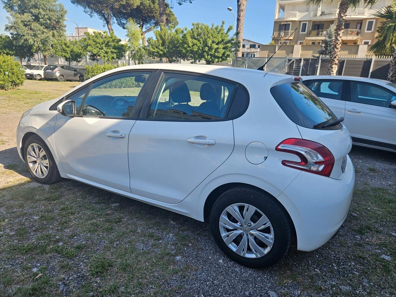 Peugeot 208 1.4 VTi 95 CV 5p. GPL Access