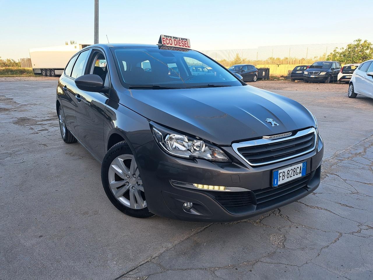 Peugeot 308 BlueHDi 120 S&S Allure - 2015