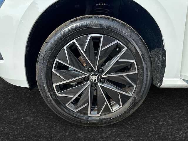 SKODA Kamiq 1.0 TSI Black Dots