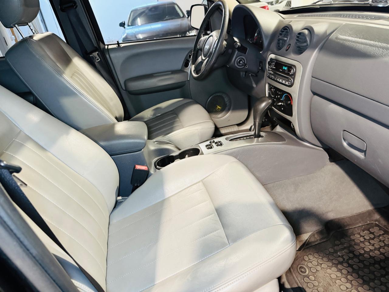 Jeep CHEROKEE 2.8 CRD*LIMITED*AUTOMATICA*163 CV*