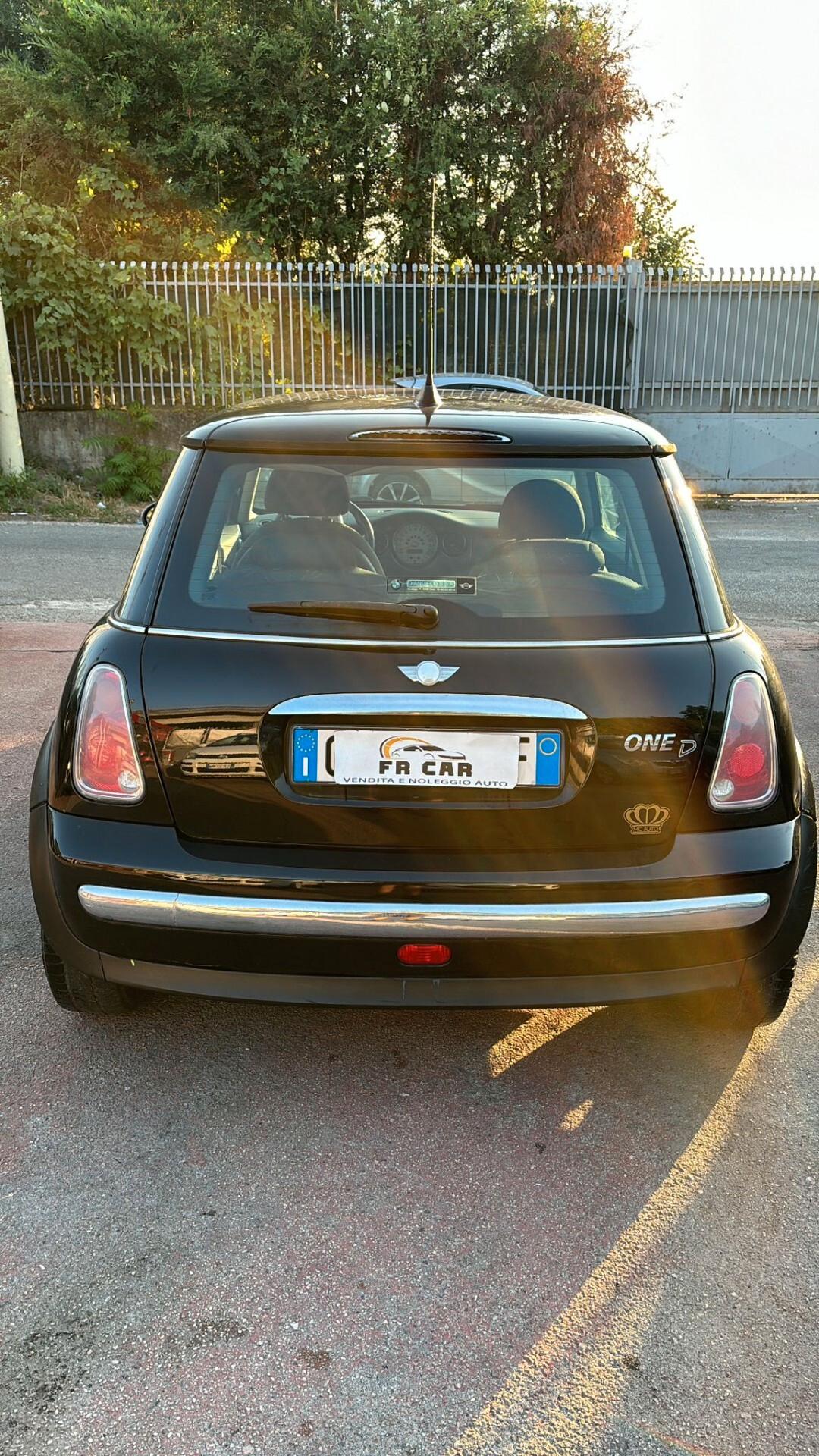 Mini Mini 1.4 tdi One D de luxe