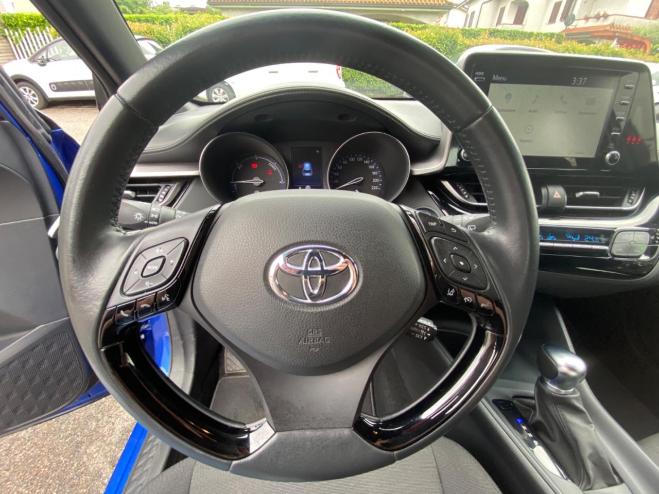 Toyota C-HR 1.8 *IBRIDA*LOUNGE*