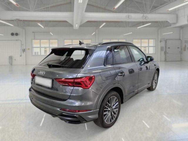 AUDI Q3 40 TDI quattro S tronic S line edition