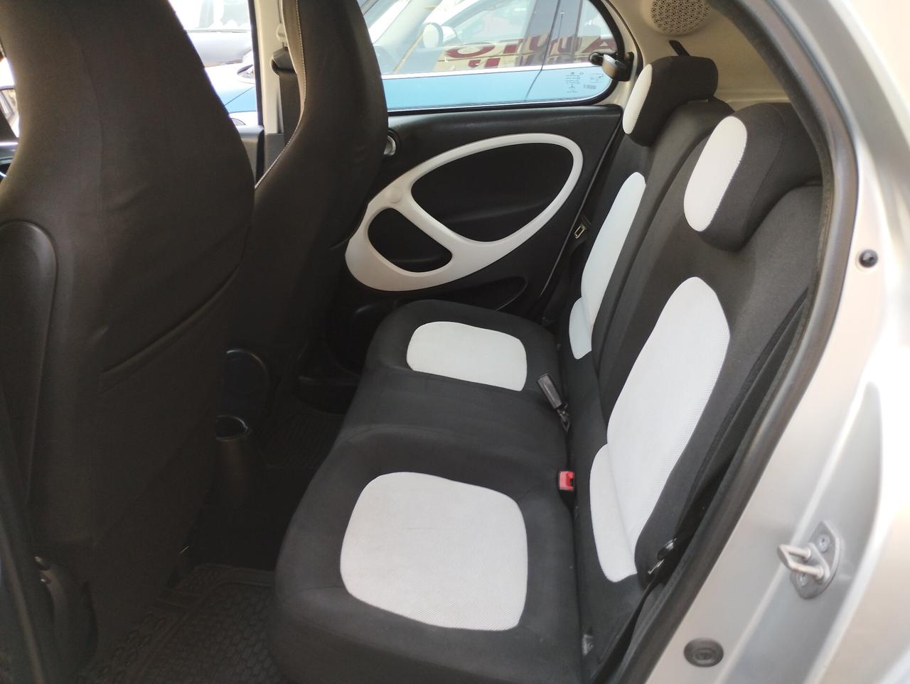 Smart ForFour 70 1.0 Passion