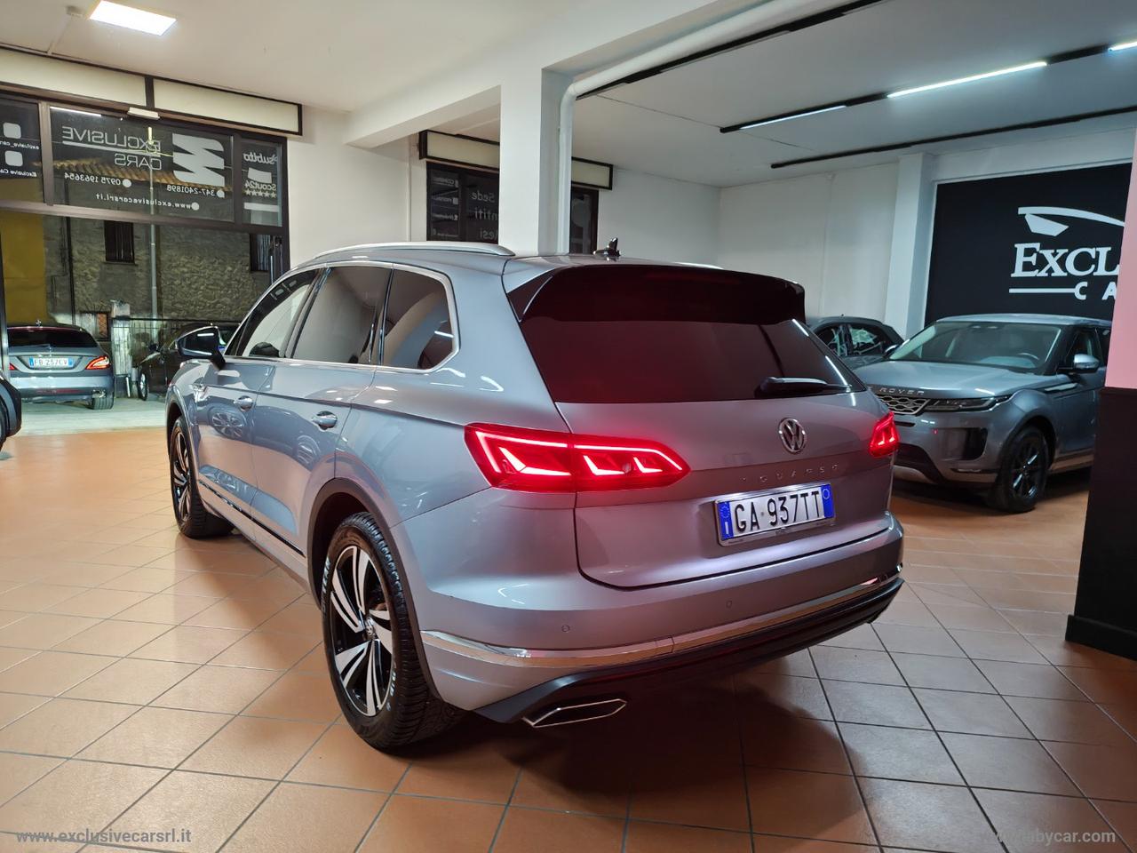 VOLKSWAGEN Touareg 3.0 TDI
