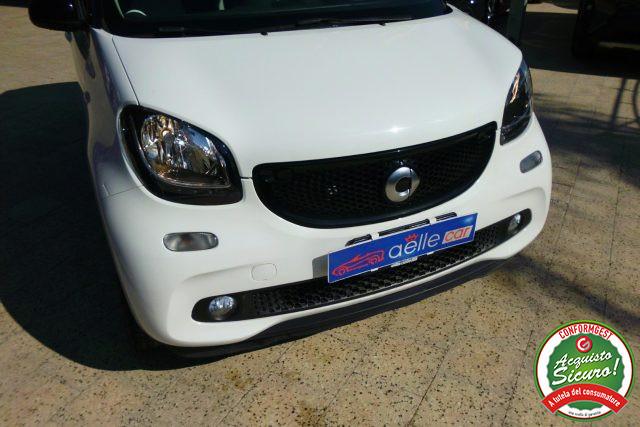 SMART ForFour 70 1.0 Passion