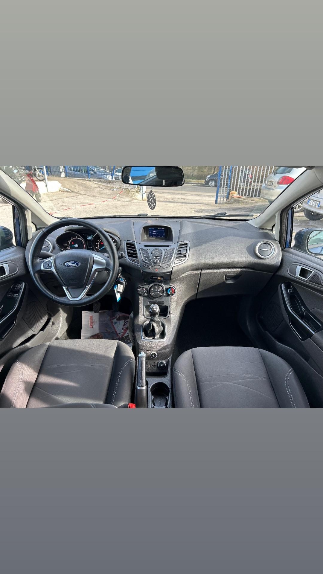 Ford Fiesta 1.4 5 porte Bz.- GPL