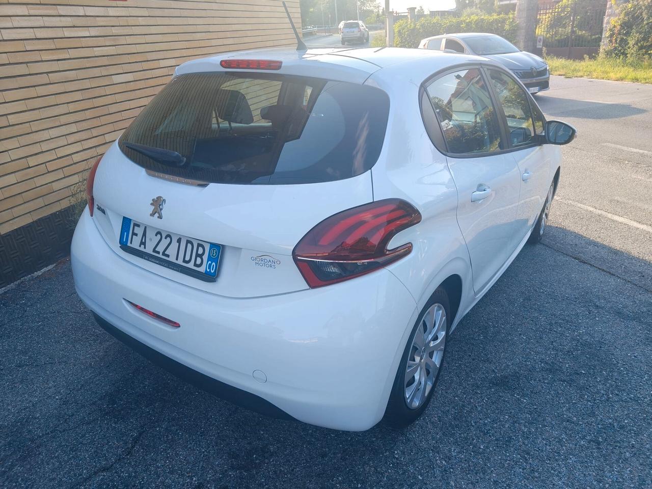Peugeot 208 BlueHDi 75 S&S 5 porte Active
