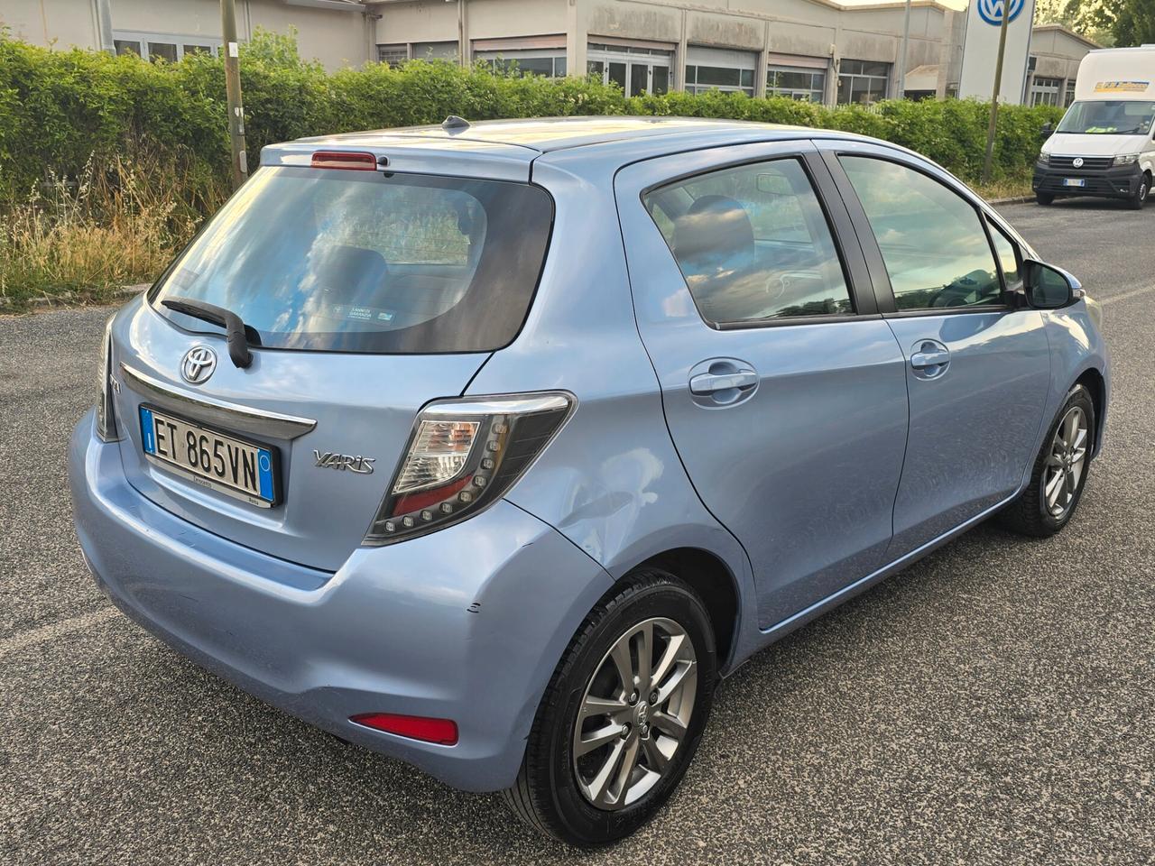 Toyota Yaris Sol
