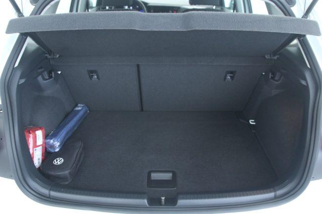 VOLKSWAGEN Polo 1.0 TSI Life / Neopatentati