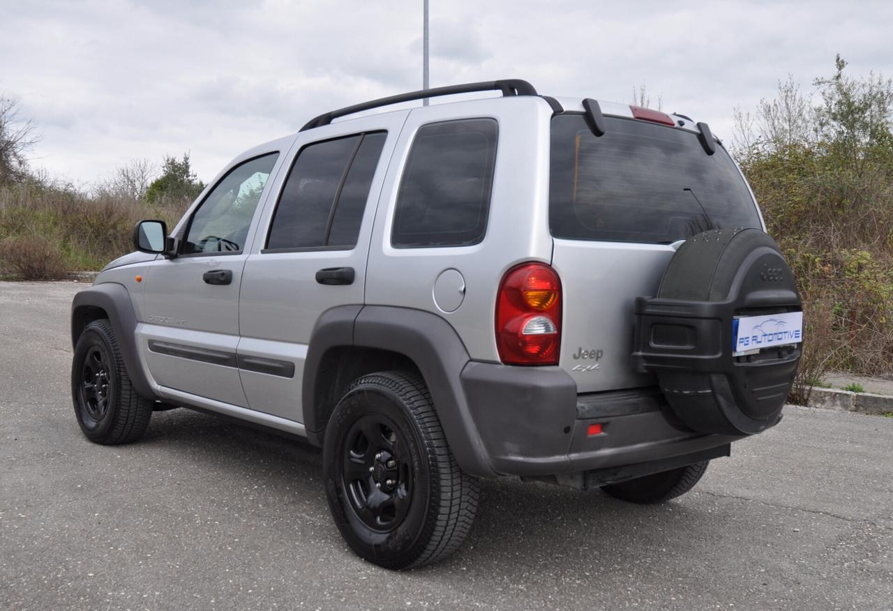 Jeep Cherokee 2.5 CRD Sport