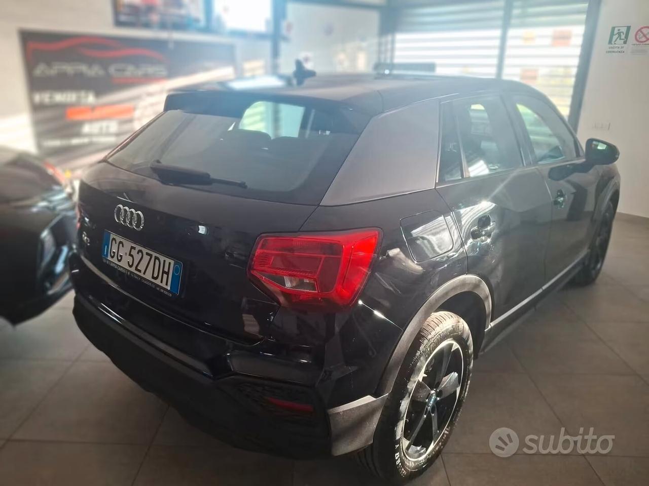 Audi Q2 30 TDI S tronic Identity Black