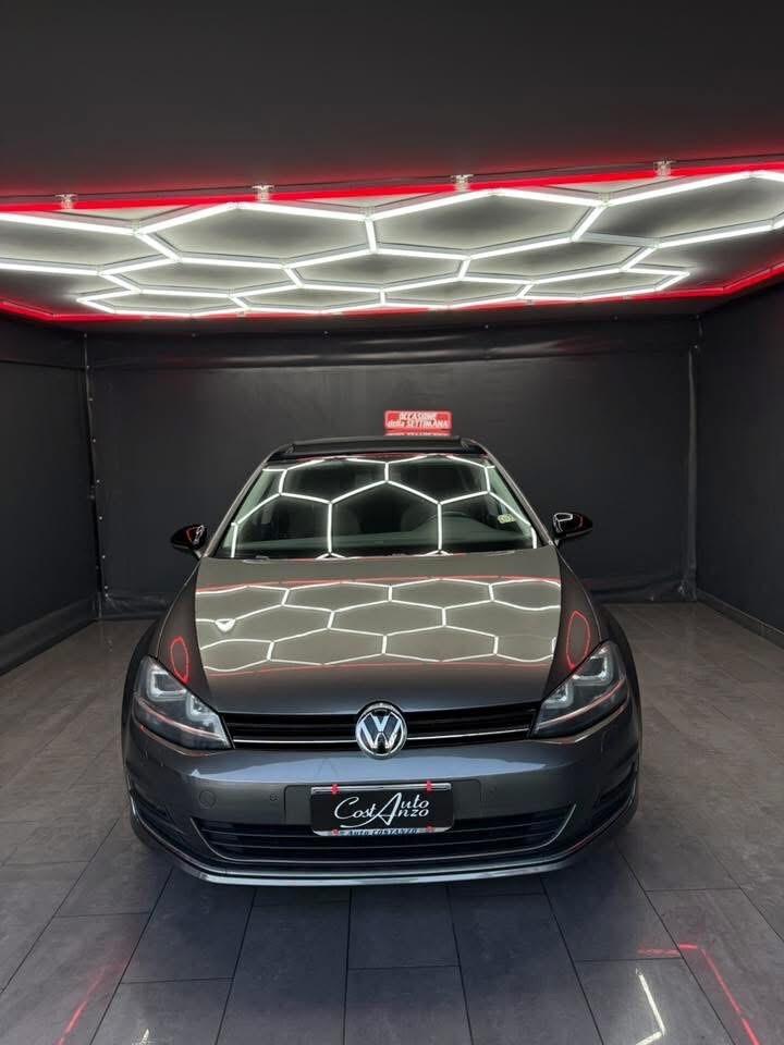 Volkswagen Golf 2.0 TDI DSG 150 CV TETTO . Highline BlueMotion Technology