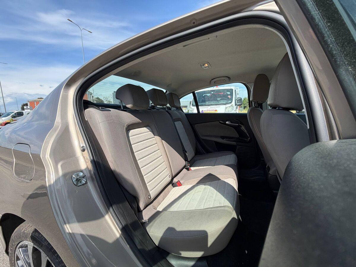 Fiat Tipo 1.4 Lounge 95cv