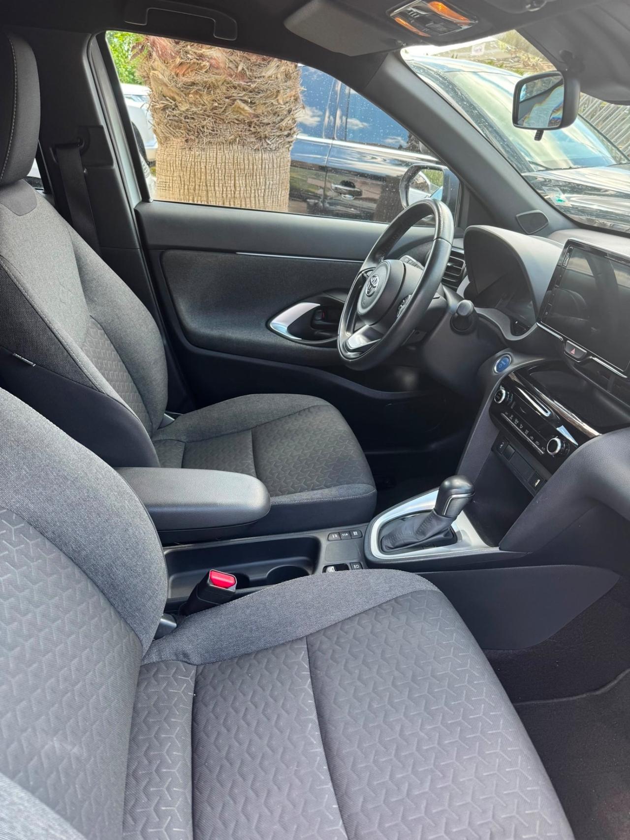 Toyota Yaris Cross 1.5 Hybrid 5p. E-CVT Trend