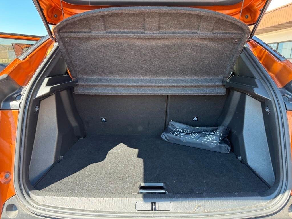 Peugeot 2008 BlueHDi 130 S&S EAT8 Allure Pack