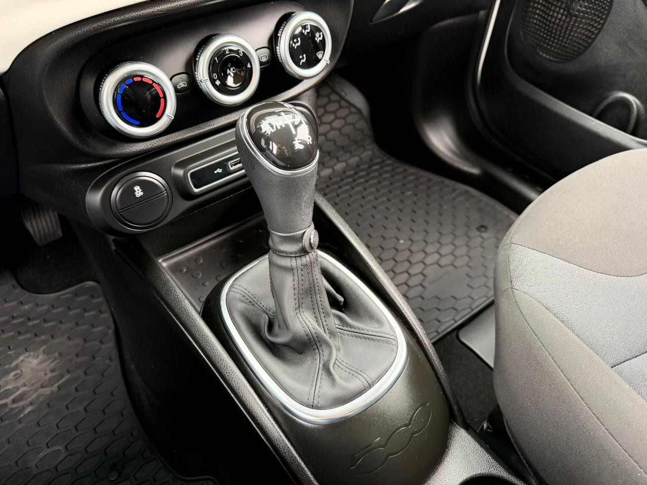 Fiat 500L 1.3 Multijet auto - autocarro 4 posti