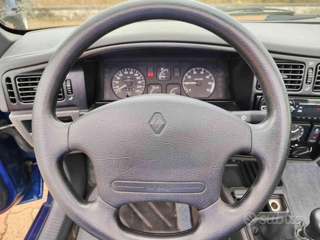 RENAULT R 19 1.8 SPI cat Cabriolet