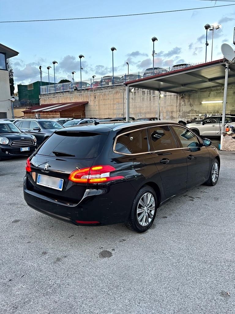 Peugeot 308 BlueHDi 130 2021