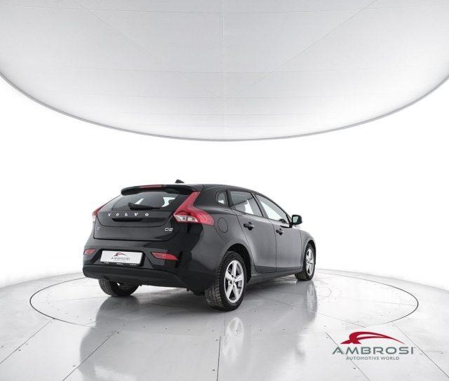 VOLVO V40 D2 Kinetic