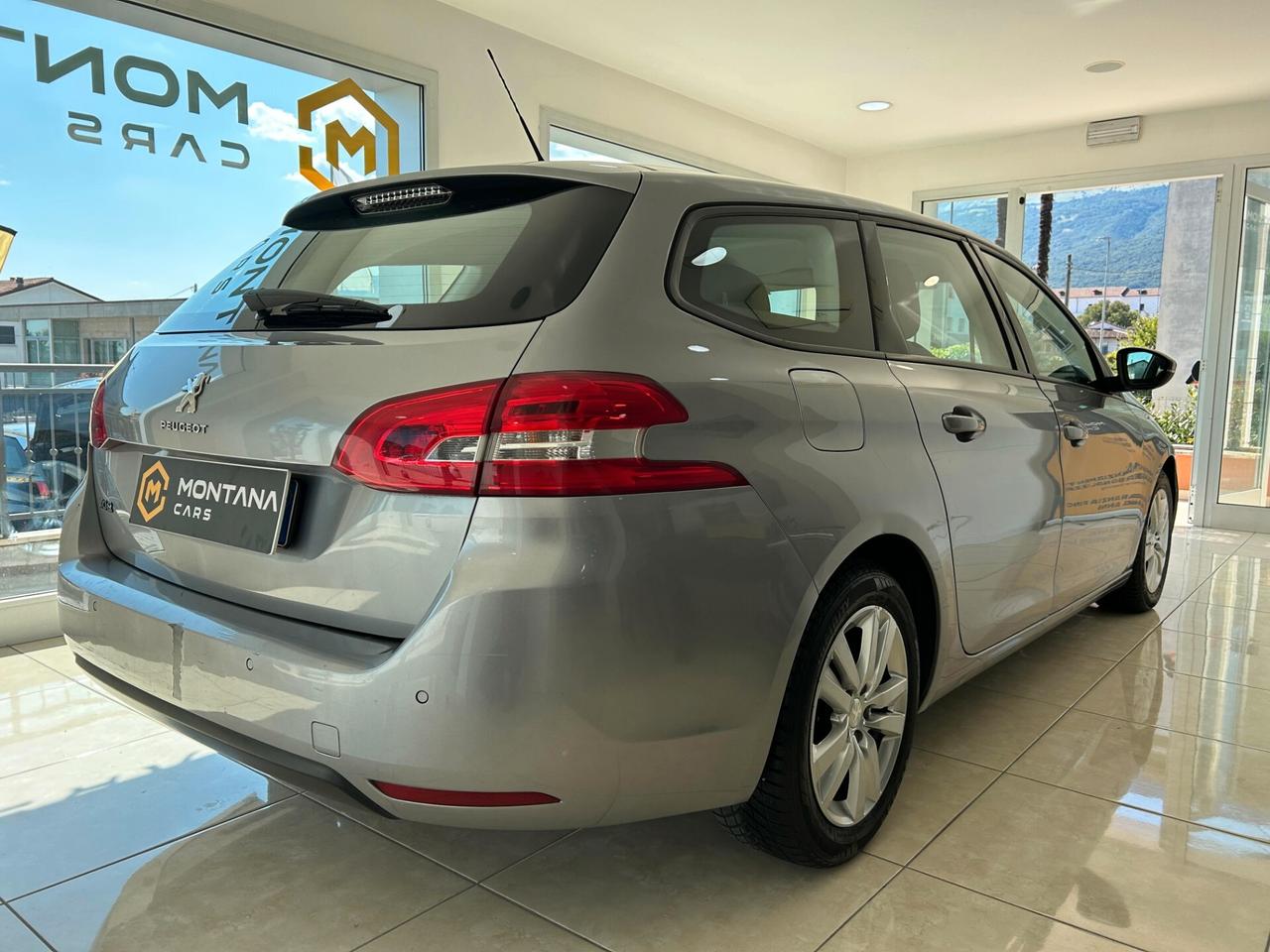 Peugeot 308 BlueHDi 120 S&S SW Business