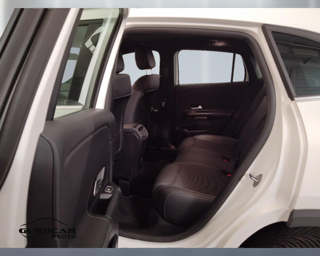 Mercedes-Benz GLA-H247 2020 - GLA 180 d Sport auto