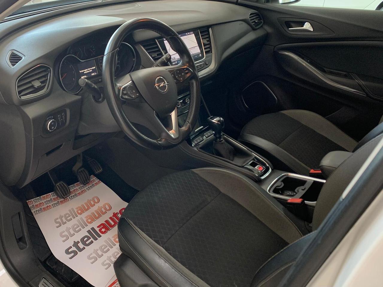 Opel Grandland X 1.2 130 CV Business