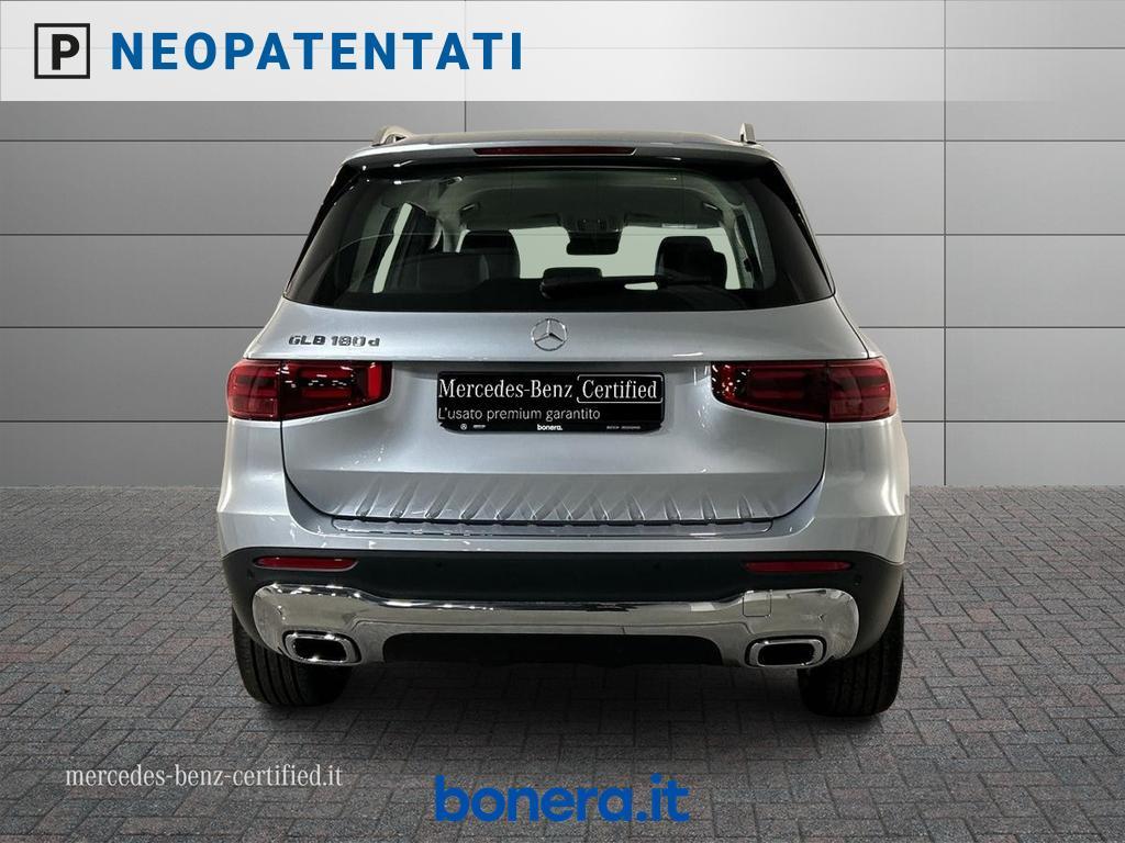 Mercedes GLB 180 D Progressive Advanced 8G-DCT